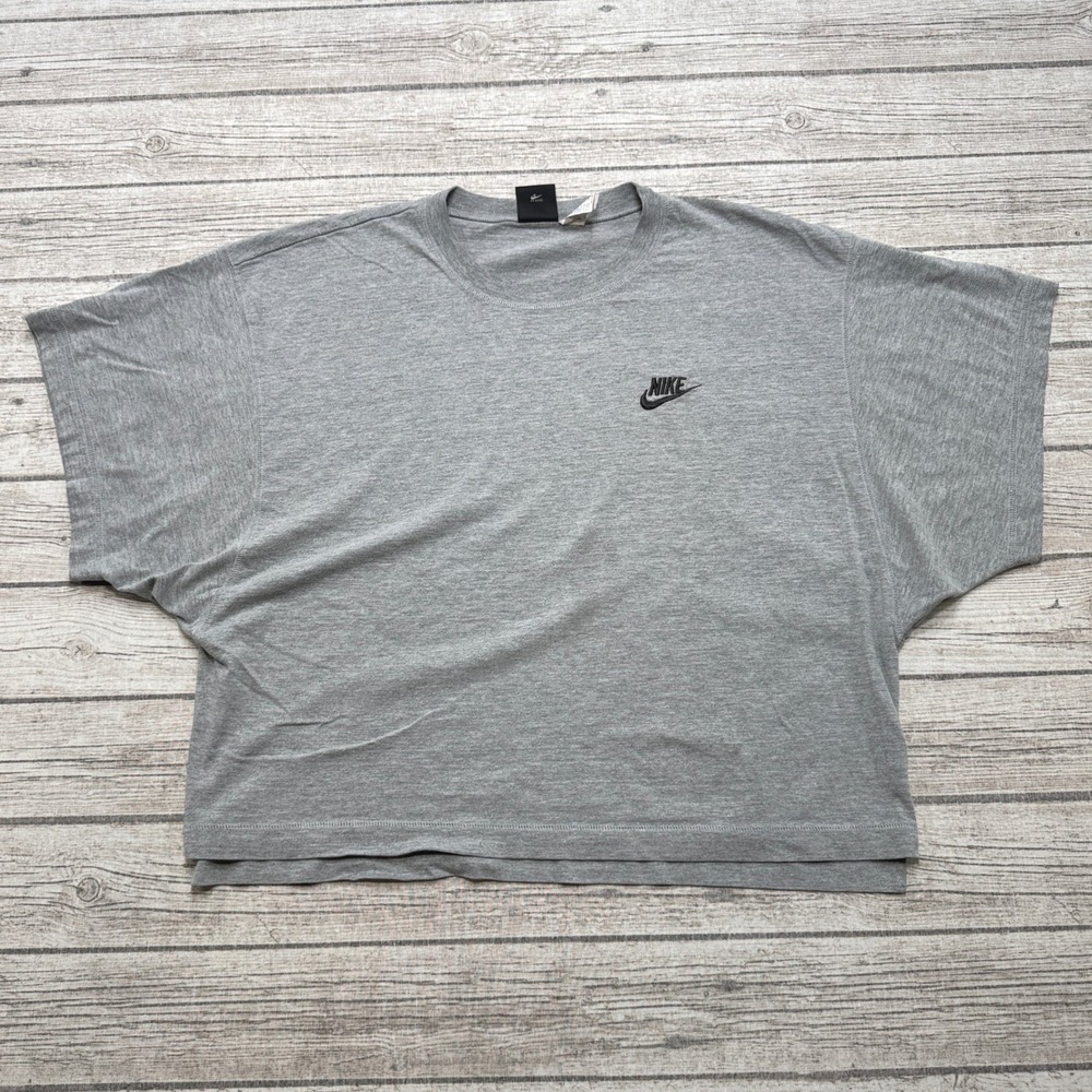Y2K Nike Shirt Women's XL Gray Cross Training Boxy Fit Cropped Swoosh Gym